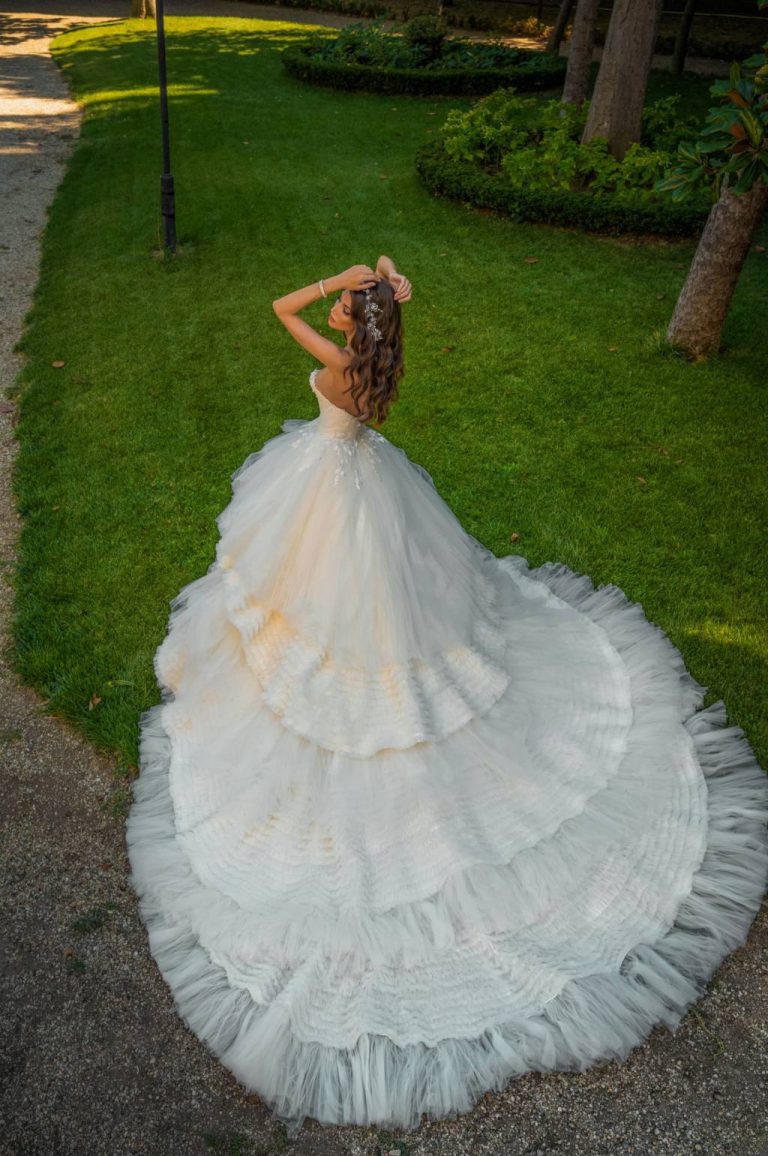 gown images for engagement
