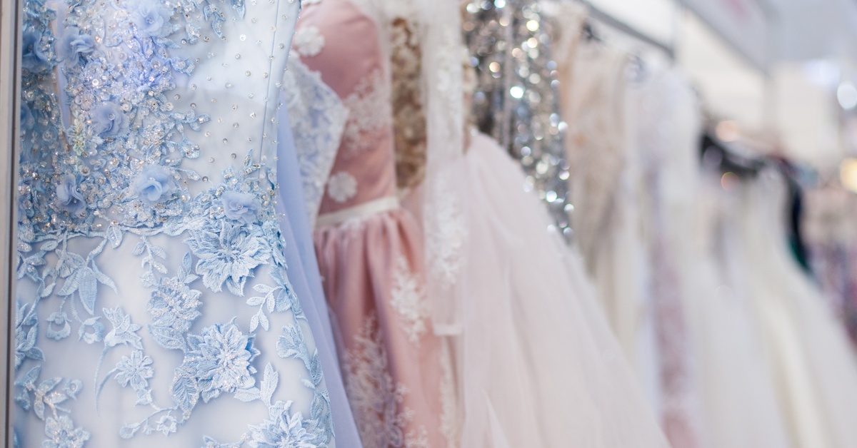 Sherri Hill vs. Other Dress Designers: What Sets Her Apart?